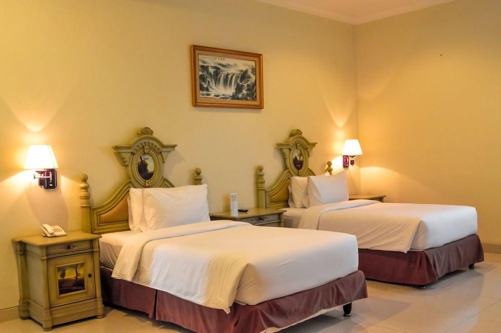 Novilla Boutique Resort Sungailiat Exterior photo