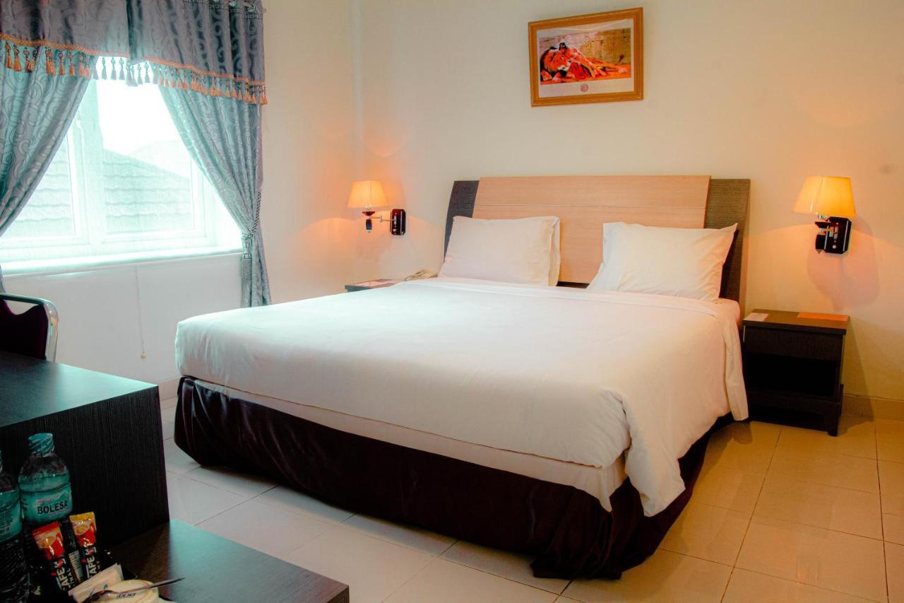 Novilla Boutique Resort Sungailiat Exterior photo