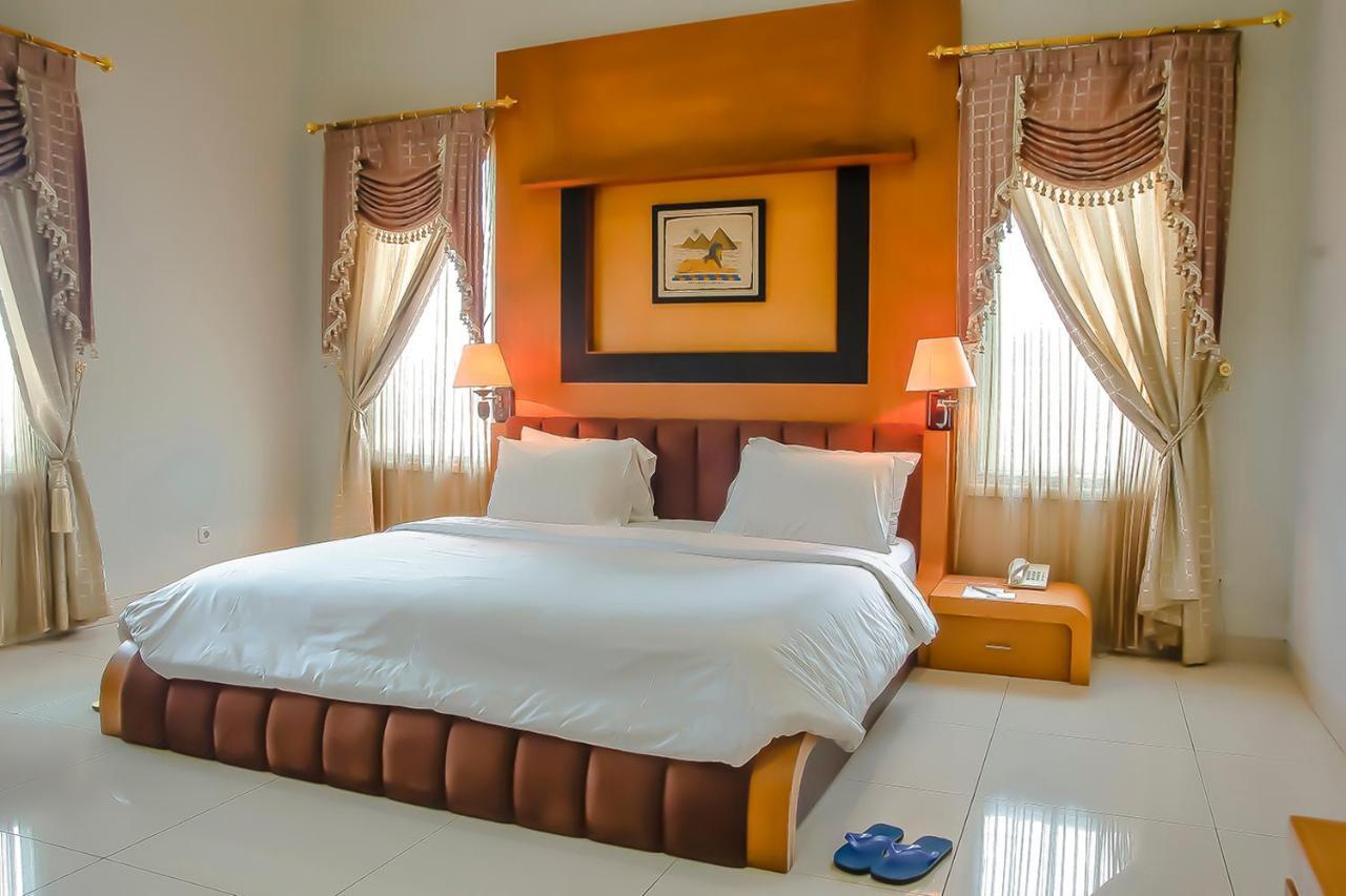 Novilla Boutique Resort Sungailiat Exterior photo